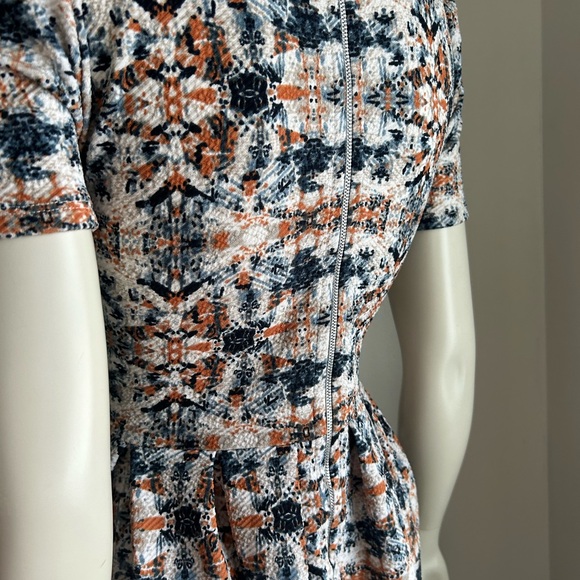 lularoe S Elegant Multicolor Patterned pleated Dress - Picture 4 of 9